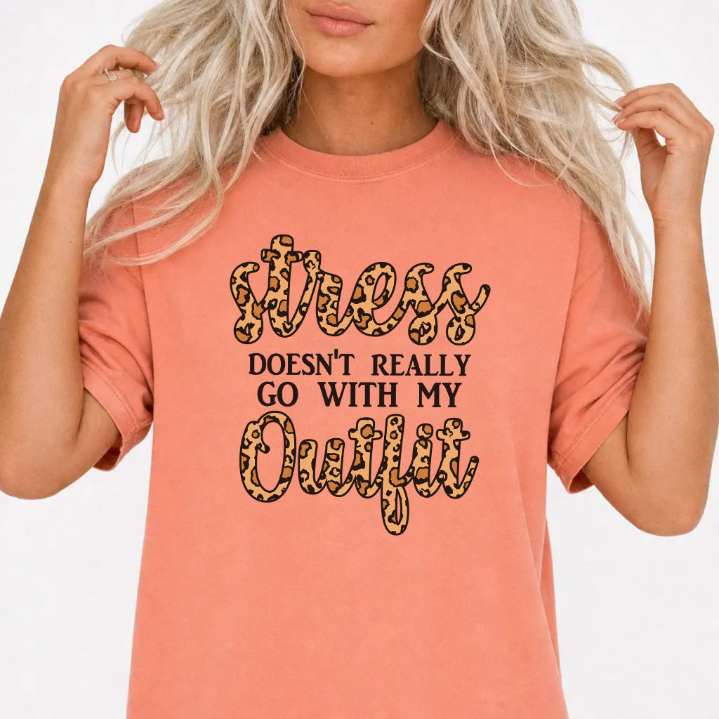 Woman wearing a terracotta funny leopard print women&