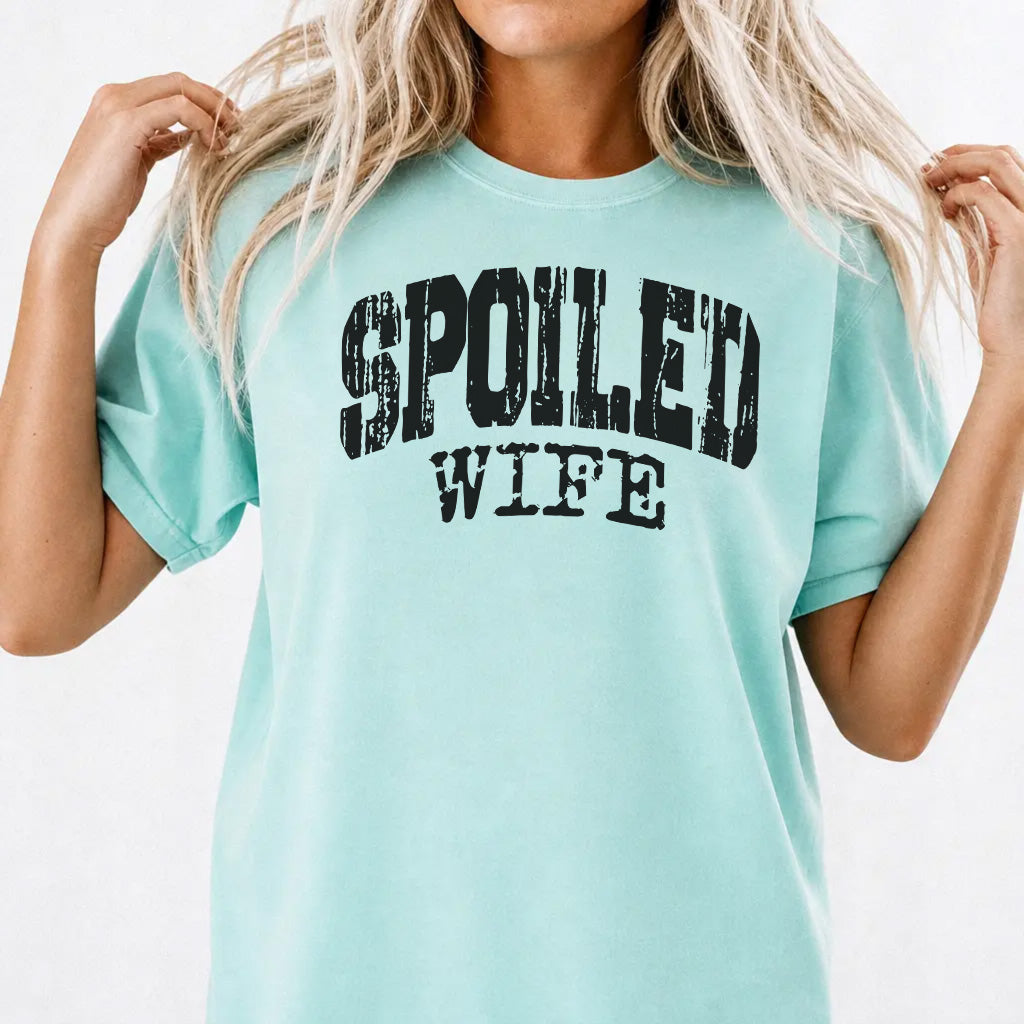 Woman wearing an island reef funny wife humor women&
