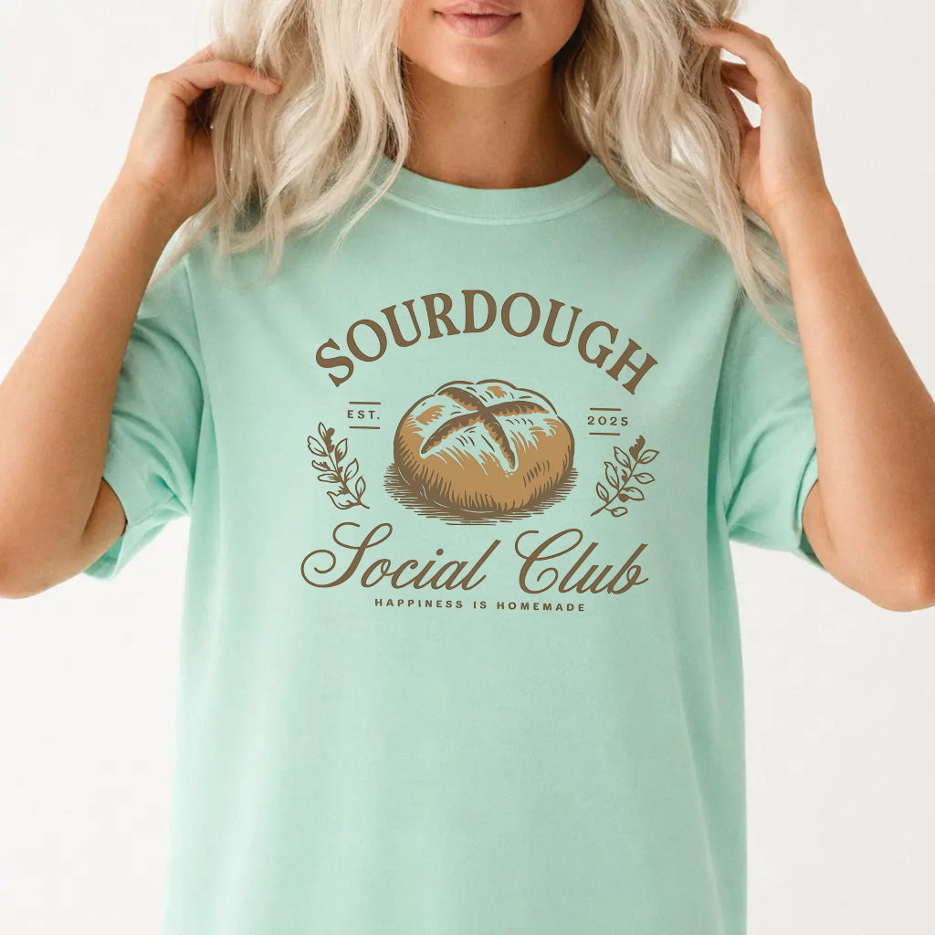 Woman wearing an island reef sourdough baking women&