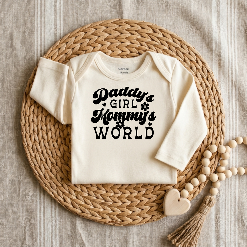 Daddy's Girl Mommy's World Retro Groovy Floral Baby Onesie® in Natural — Okum Tees