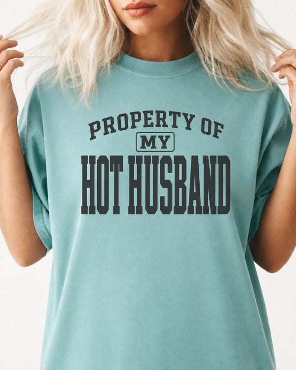 Funny Married Women's Wife Humor Graphic Tee
