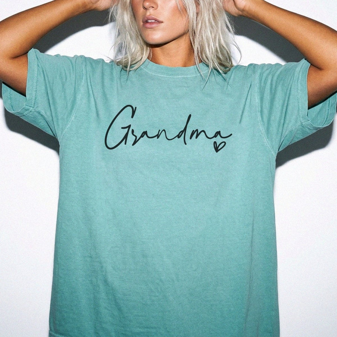 Grandma Heart T-Shirt - Okum Tees