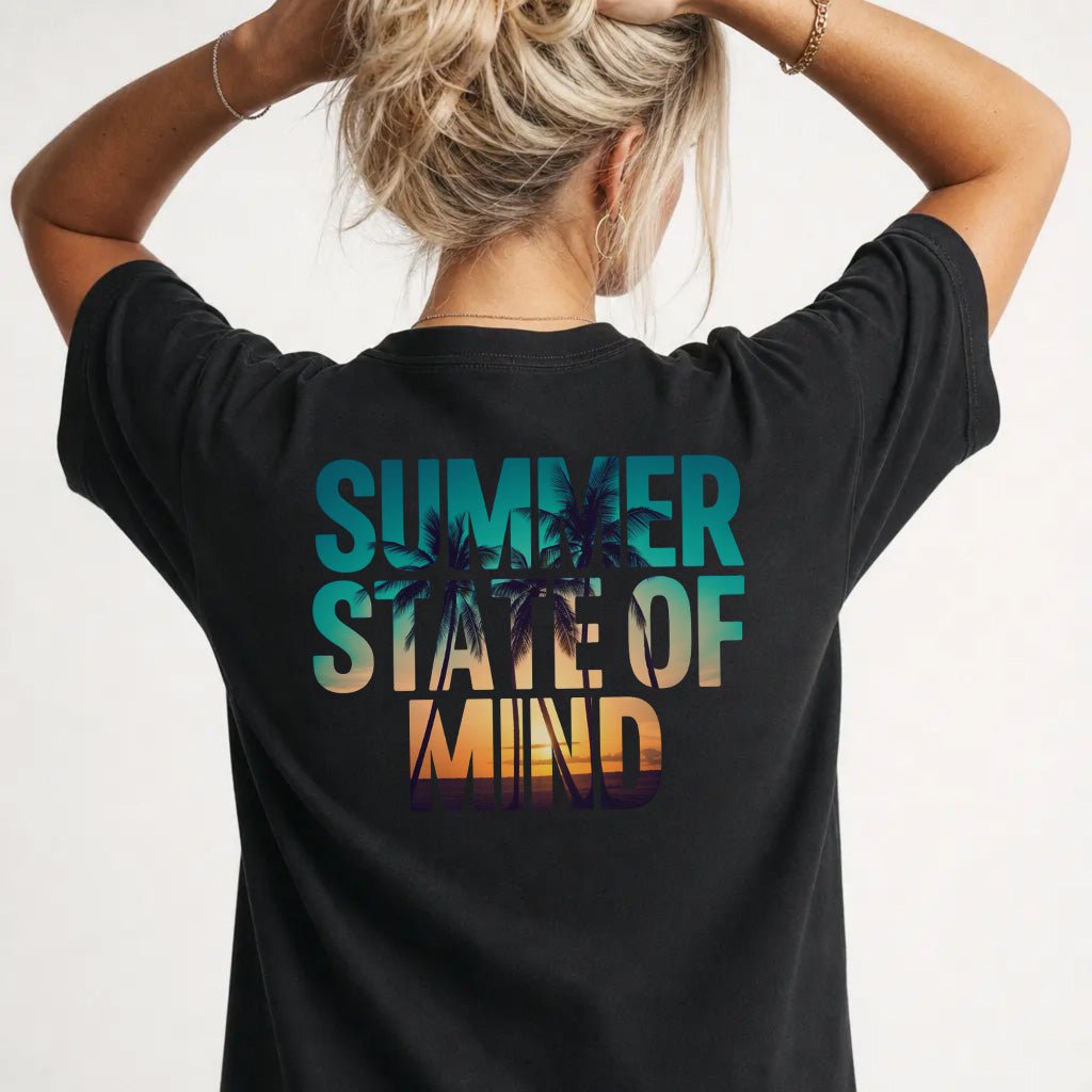 Palm Tree Sunset Women's Graphic Tee - Okum Tees