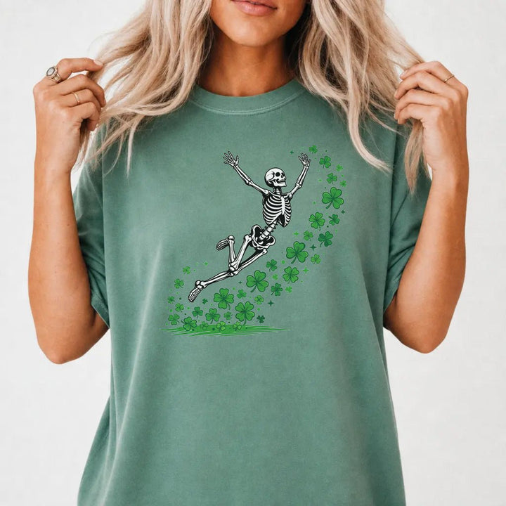 St Patricks Day Skeleton Clover Women&