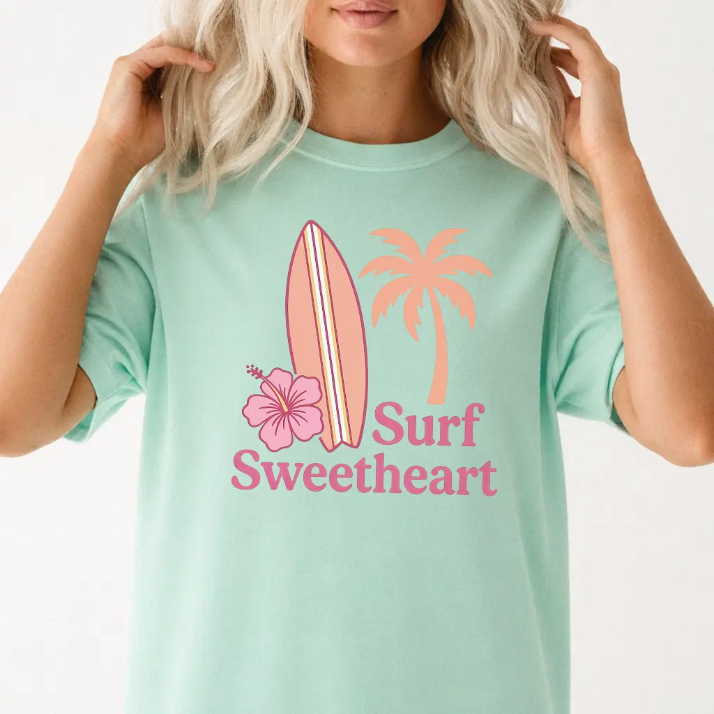 Surf Sweetheart Women's Graphic Tee - Okum Tees